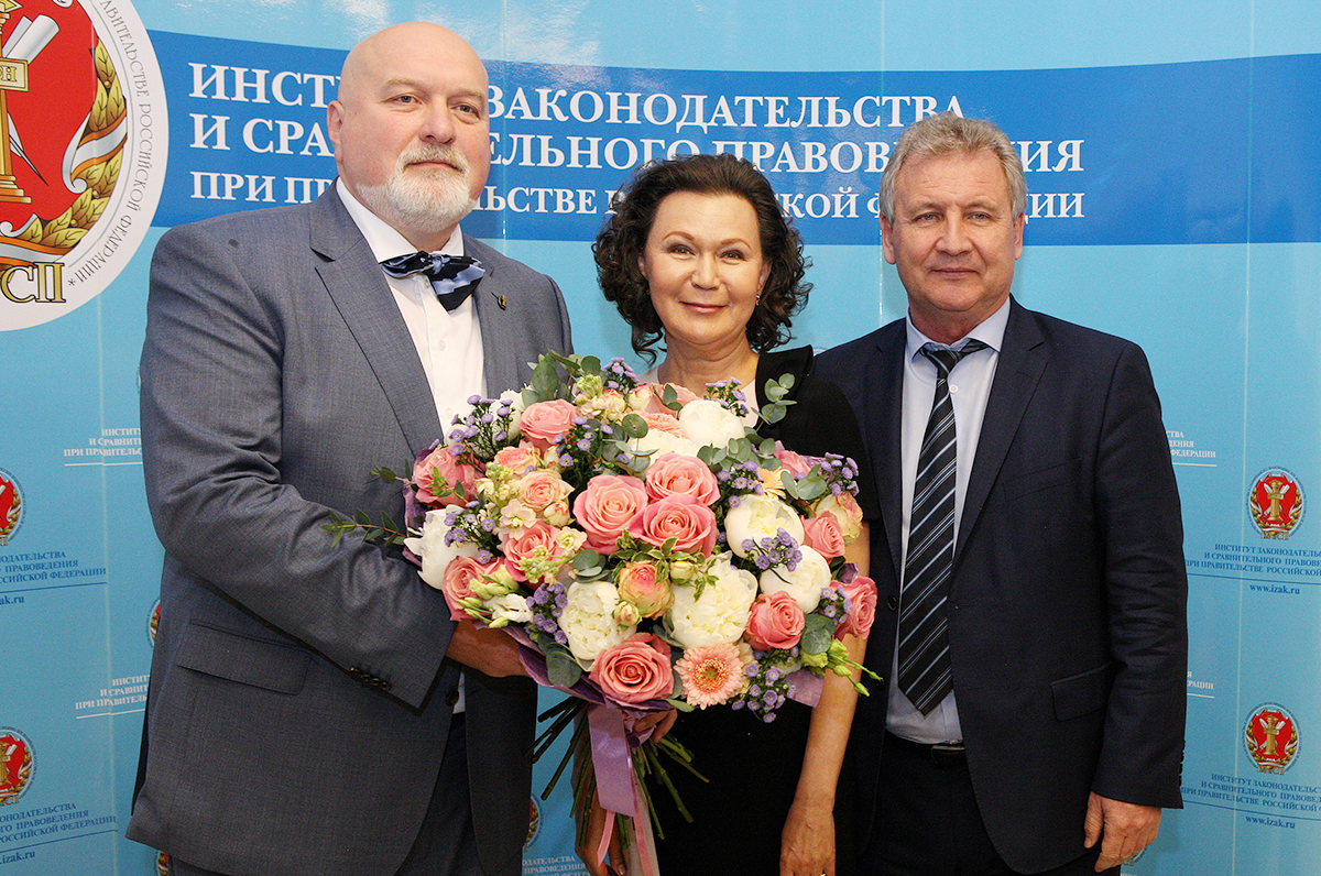  Ю.С. Пилипенко, президент Федеральной адвокатской палаты, и Г.П. Ивлиев, руководитель Роспатента
